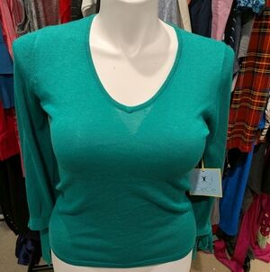 CeCe Green V-Neck Sweater - XS